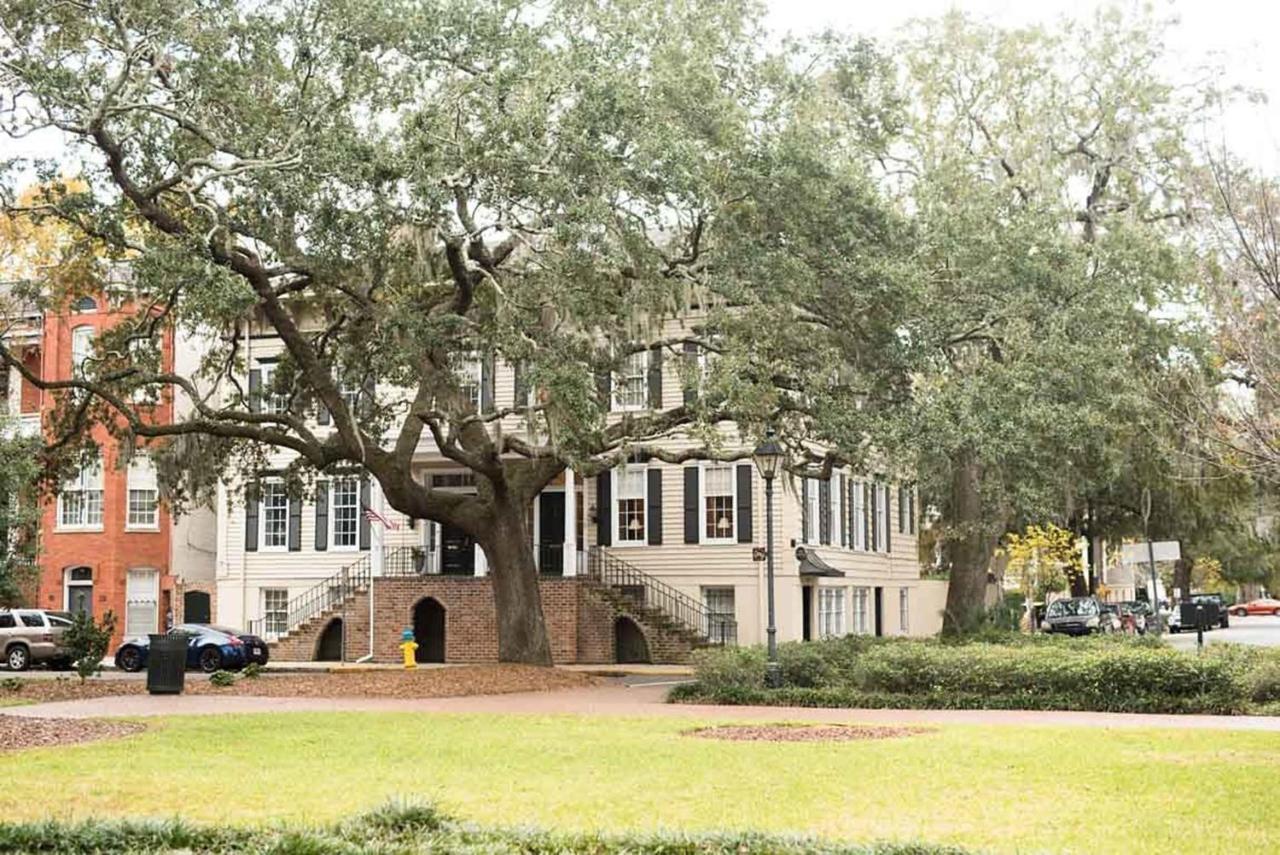 Orleans Square Villa Савана Екстериор снимка